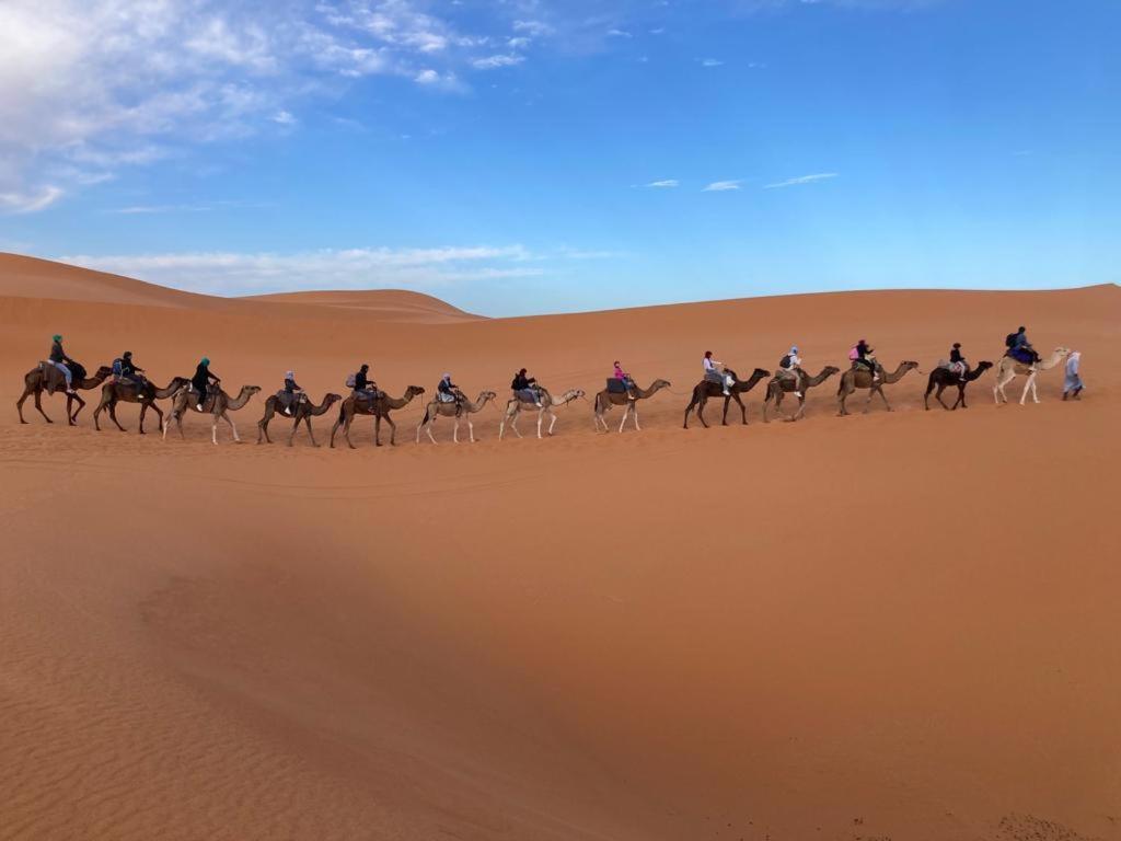 Erg Chebbi Starlight Camp Hotel Merzouga Buitenkant foto