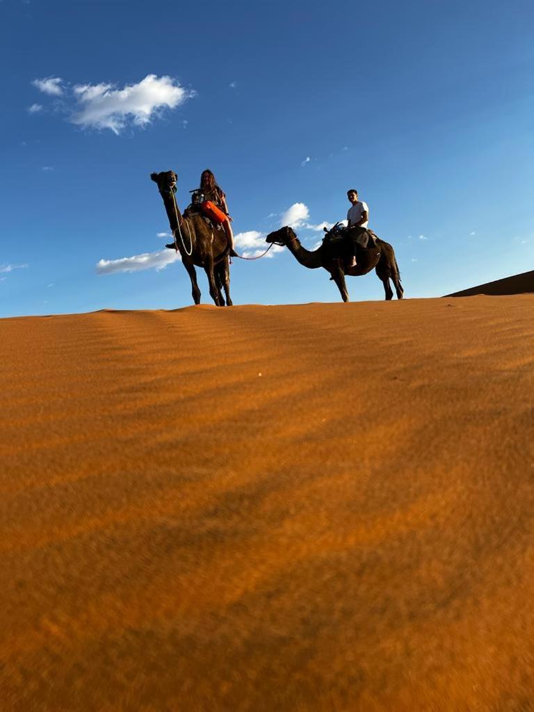 Erg Chebbi Starlight Camp Hotel Merzouga Buitenkant foto