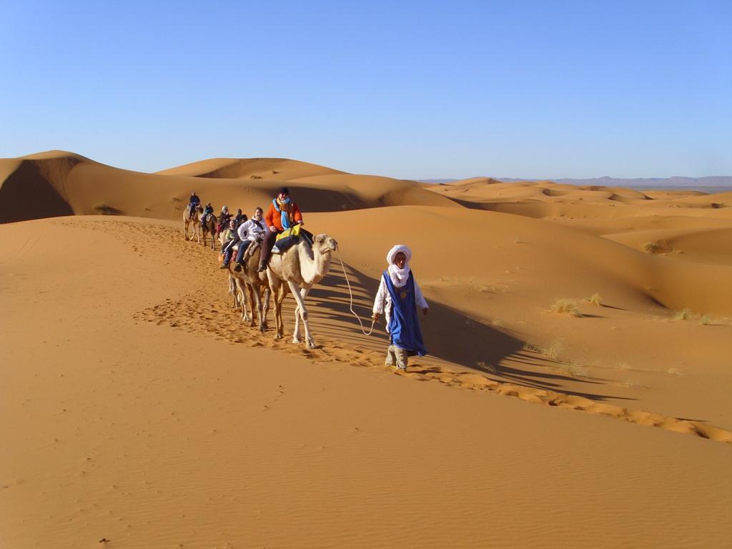 Erg Chebbi Starlight Camp Hotel Merzouga Buitenkant foto