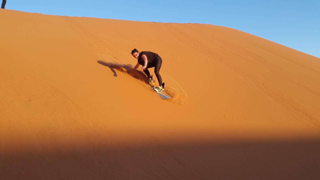 Erg Chebbi Starlight Camp Hotel Merzouga Buitenkant foto